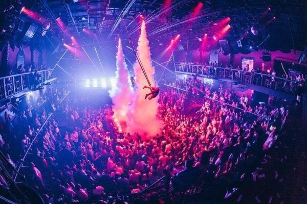 Coco Bongo Punta Cana: Entrada Sin Filas y Experiencia VIP - Imagen 3