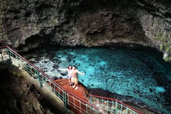 Tour de Exploración al Parque Nacional Los Tres Ojos - Image 3