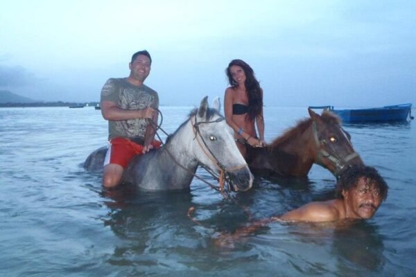 Paseo a Caballo de Medio Día en la Playa de Puerto Plata - Imagen 8