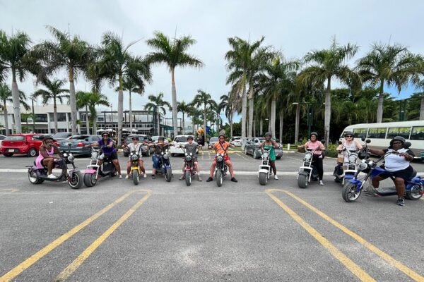 Tour Guiado en E-Bike por la Ciudad de Punta Cana - Imagen 5