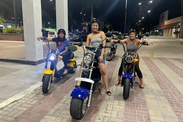 Tour Guiado en E-Bike por la Ciudad de Punta Cana - Imagen 8