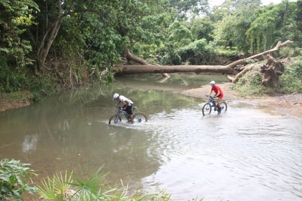 Tour en E-Bike de Montaña en Punta Cana - Imagen 2