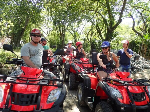 DayPass VIP: ATV, Tirolesa y Paseo a Caballo