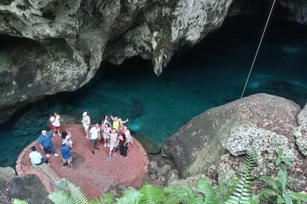 Excursión al Parque Los Tres Ojos y Faro a Colón en Santo Domingo