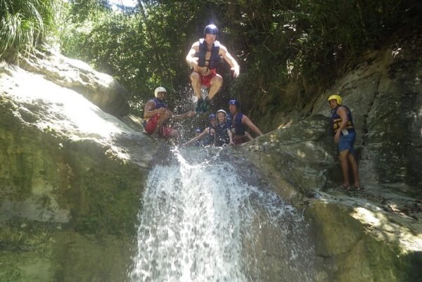 Excursión a las 27 Cascadas desde Amber Cove y Bahía Taína